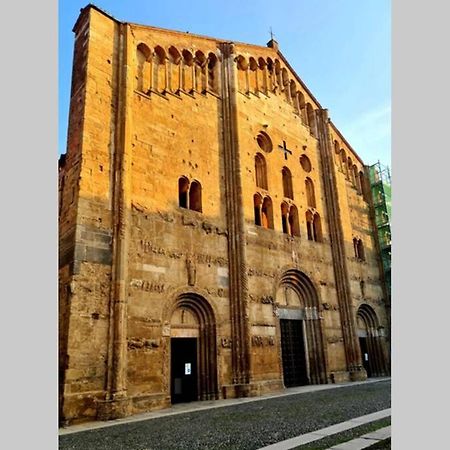 Maison Marina_Pavia San Michele Centro Storico エクステリア 写真